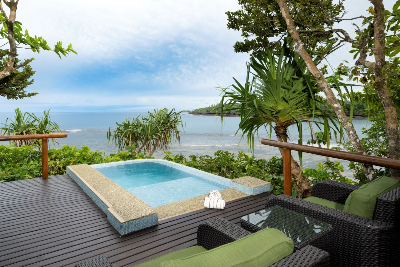 Ocean Plunge Pool Bure Pool with Ocean View at Namale Fiji